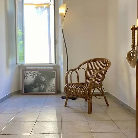 Cozy House * Rom